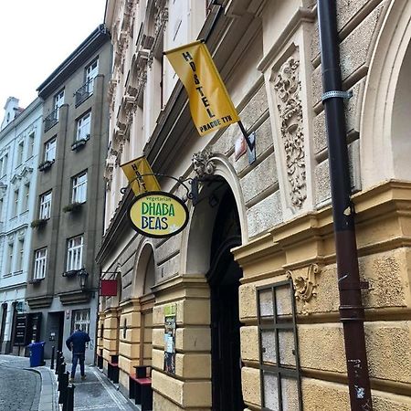 New Generation Hostel Prague Center Excellent Location The Right Alternative To Luxury Hotels A Few Steps From The Astronomical Clock And Charles Bridge Surrounded By Restaurants And Clubs And Offers Opportunities For Shopping Free Wi-Fi Kitchen Gard Zewnętrze zdjęcie